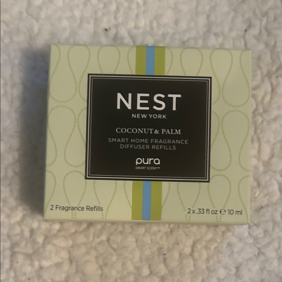 NEST Fragrances Other - NEST Fragrances Coconut & Palm Diffuser Refills - Green and Black